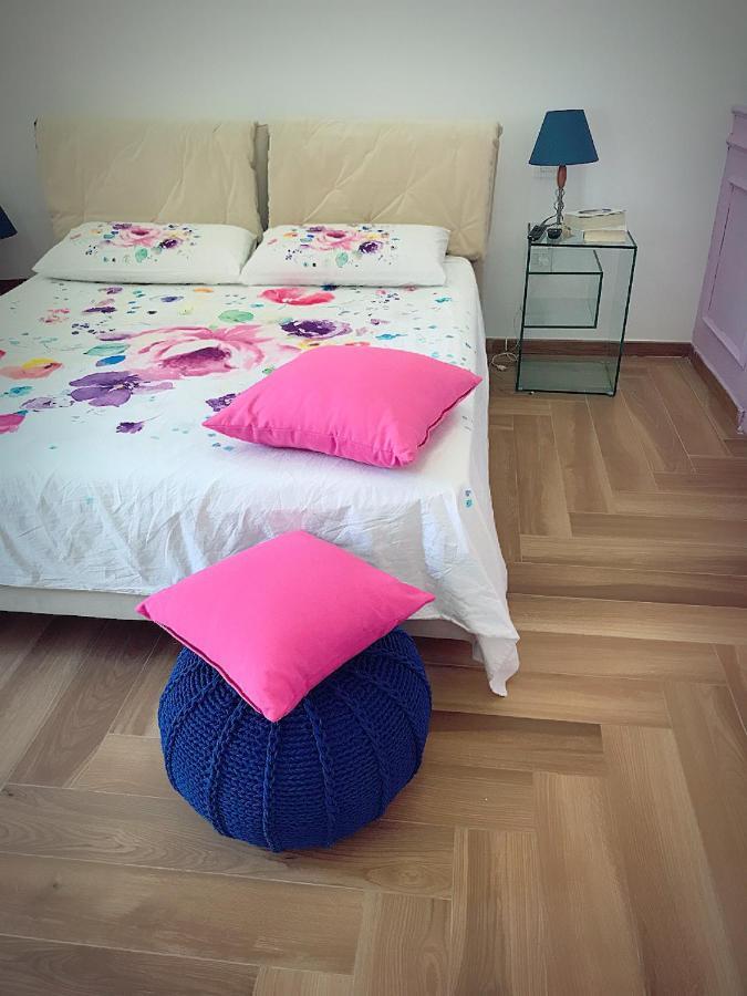 Salerno B&B In Centro ภายนอก รูปภาพ