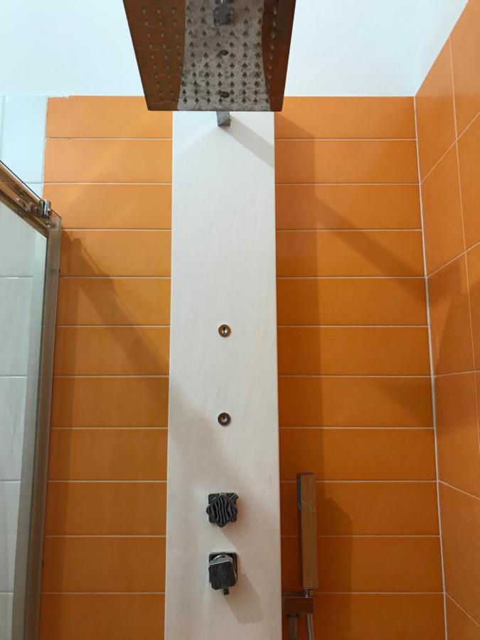 Salerno B&B In Centro ภายนอก รูปภาพ