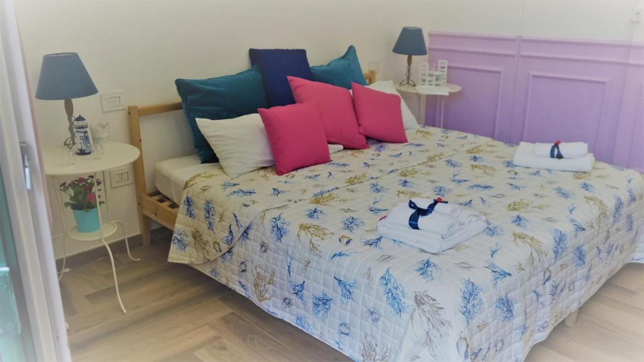 Salerno B&B In Centro ภายนอก รูปภาพ