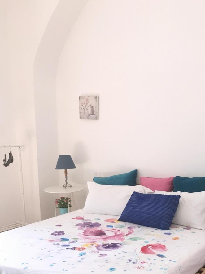Salerno B&B In Centro ภายนอก รูปภาพ